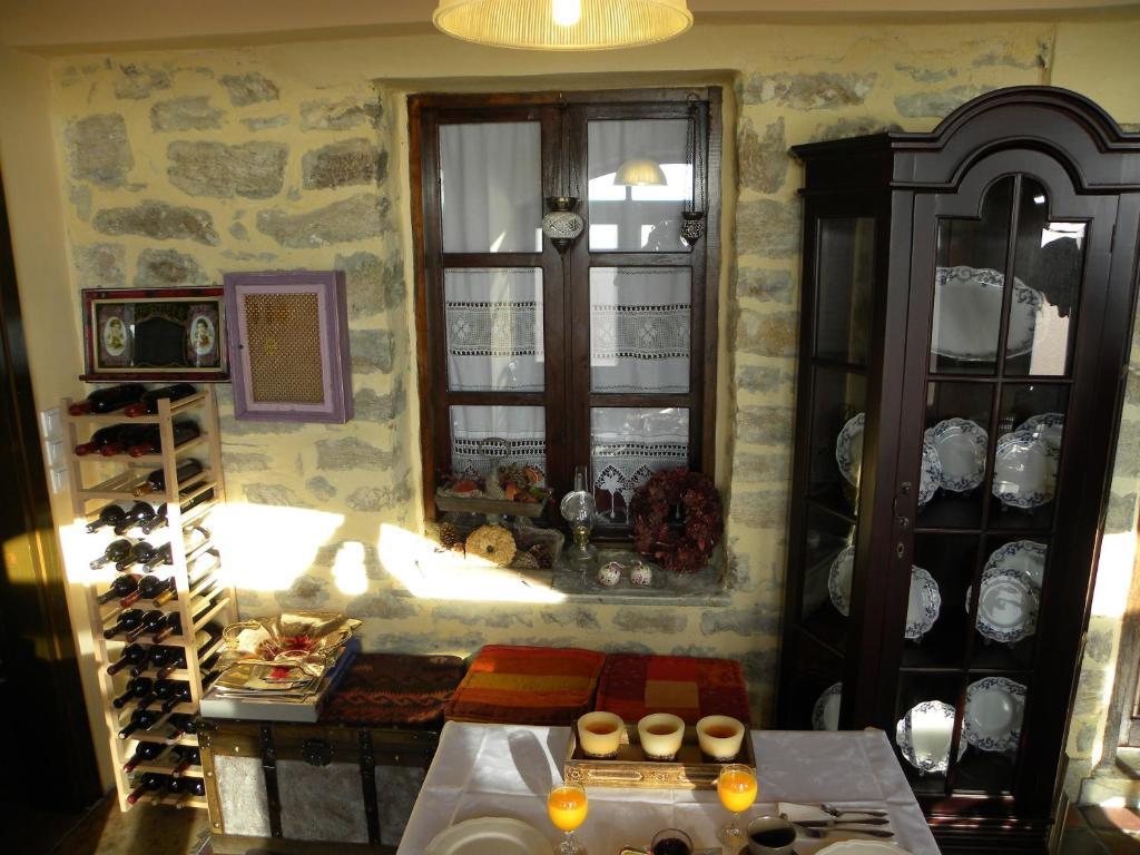 Argyro Guesthouse - Ξενώνας Αργυρώ Nymfaio Exterior foto
