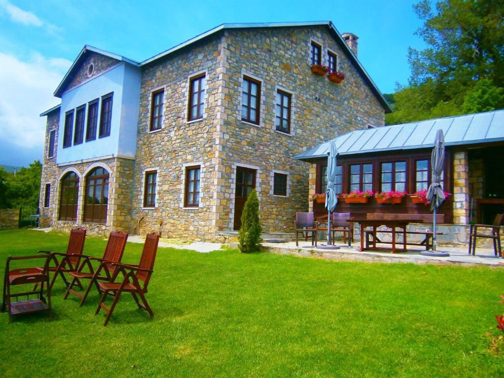 Argyro Guesthouse - Ξενώνας Αργυρώ Nymfaio Exterior foto